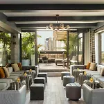 Empire Hotel