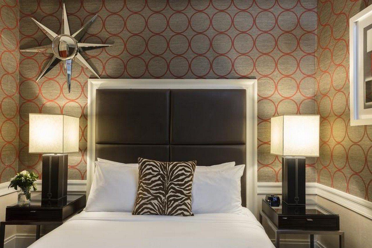 Empire Hotel 4*