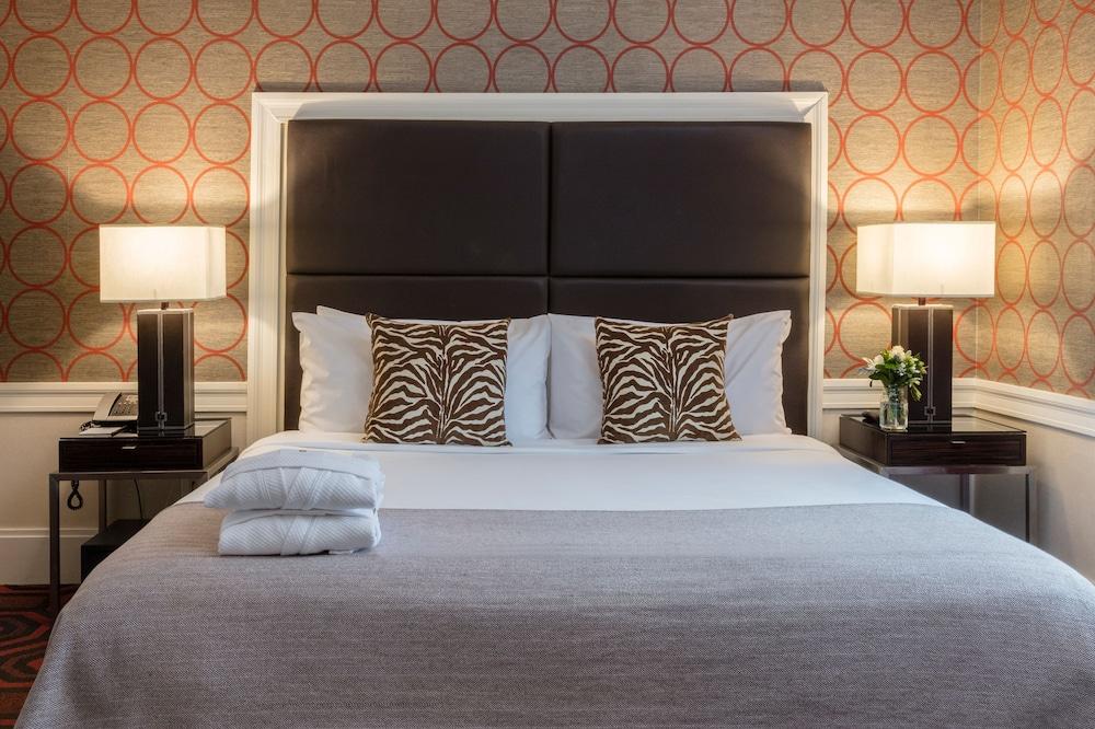 Empire Hotel New York